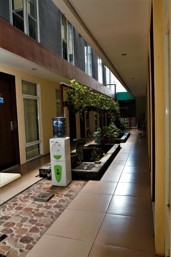 Nutana Hotel Mataram Exterior foto