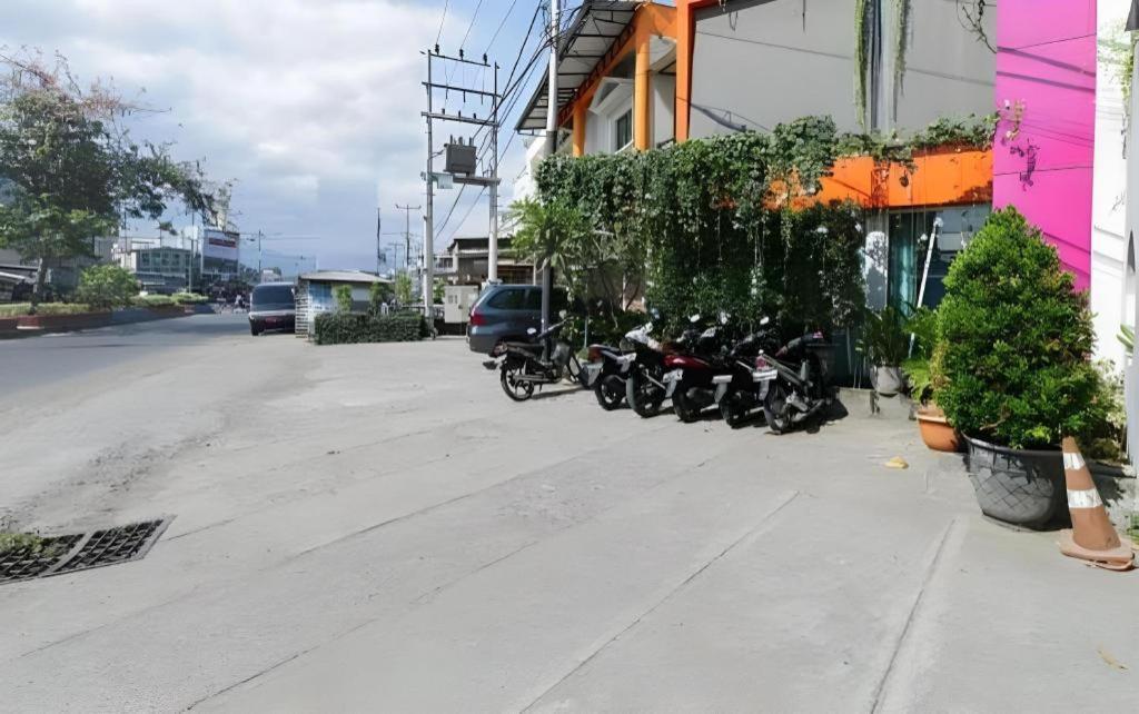 Nutana Hotel Mataram Exterior foto