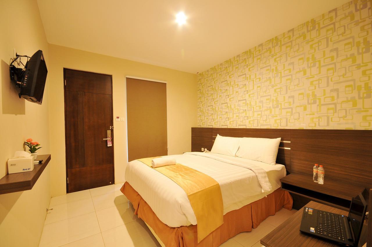 Nutana Hotel Mataram Zimmer foto